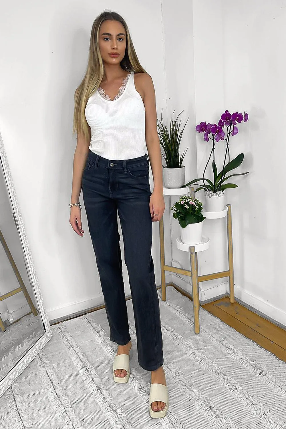 Contrast Stitch Cropped Jeans